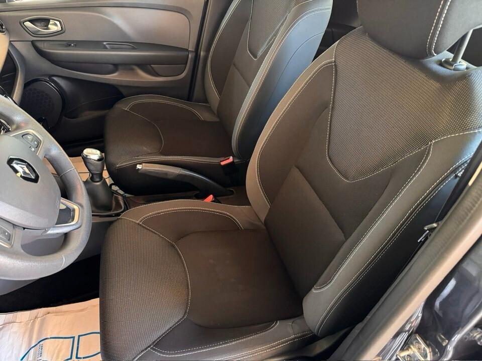 Renault Clio dCi 8V 90 CV 5 porte Moschino Intens