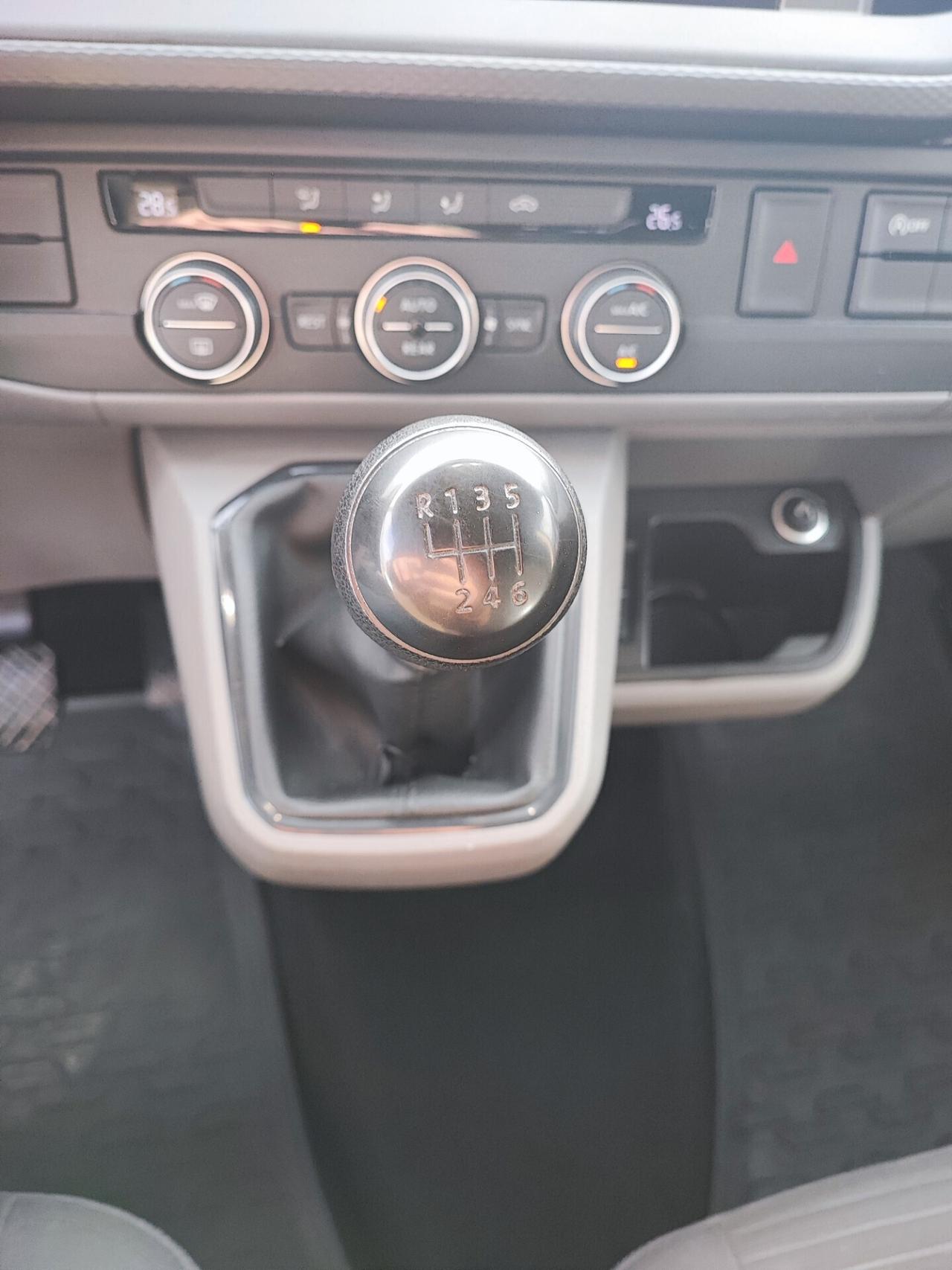 Volkswagen Caravelle 2.0 TDI 150CV PC Comfortline 9 POSTI