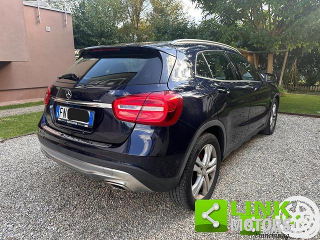 MERCEDES-BENZ GLA 180 D