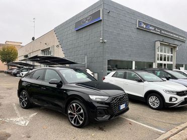 AUDI Q5 SPB 40 TDI quattro S tronic S- Line Identity Black