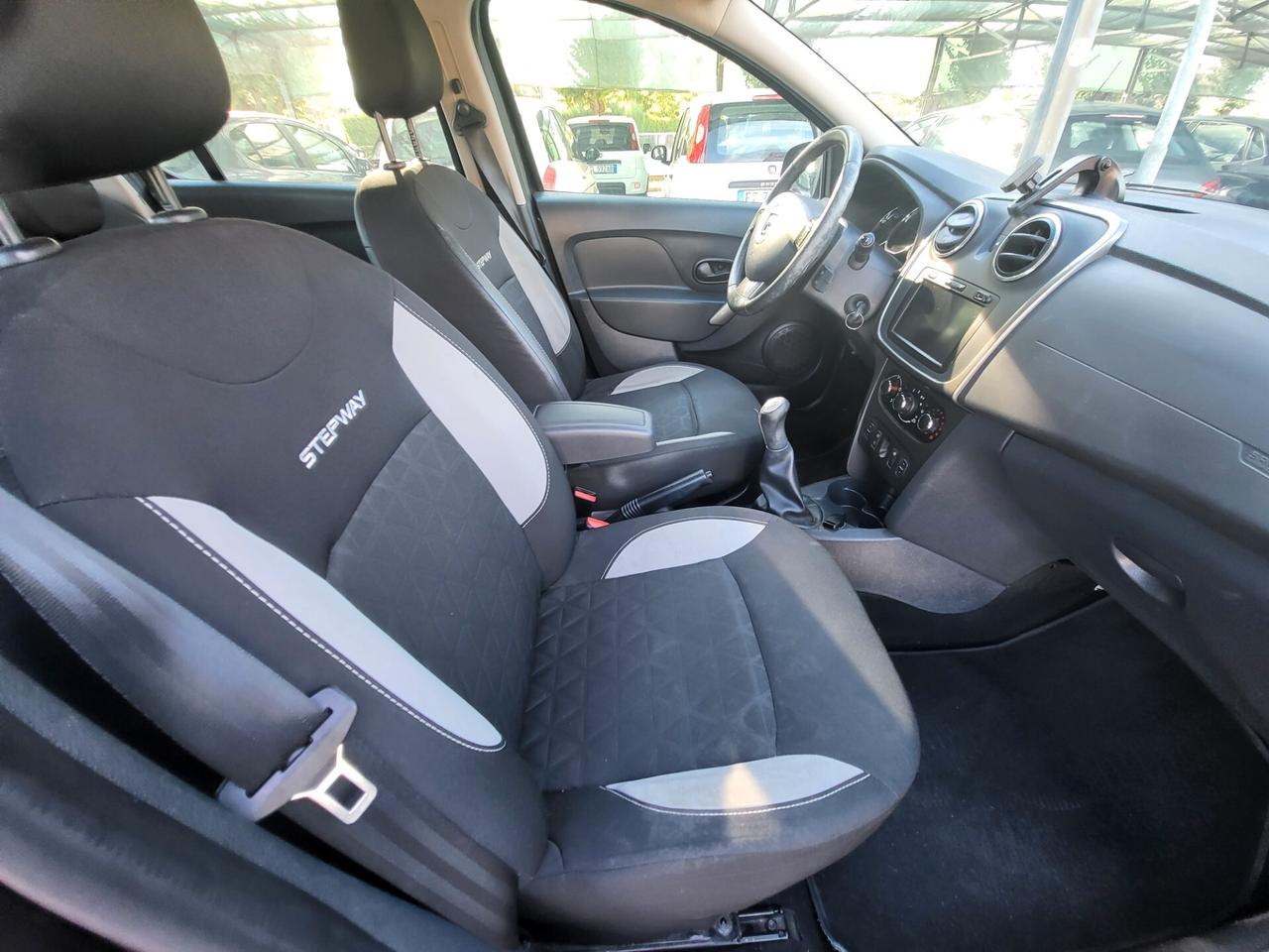 Dacia Sandero 900 TCe 12V 90CV Lauréate
