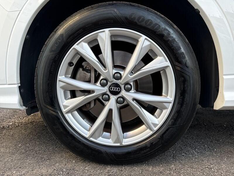 Audi Q3 45 1.4 tfsi e S Line Edition s-tronic