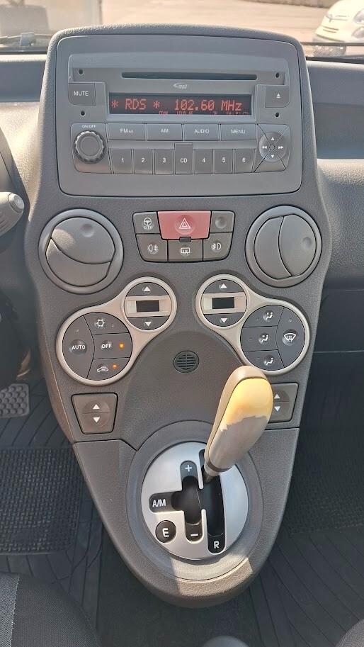Fiat Panda 1.2 Dynamic Dualogic AUTOMATICA