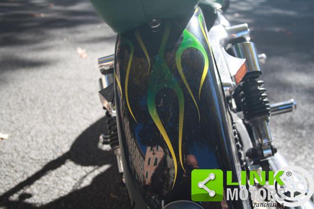 HARLEY-DAVIDSON 883 Sportster Hugger Customizzata U.S.A. ORIGINAL IMPORT