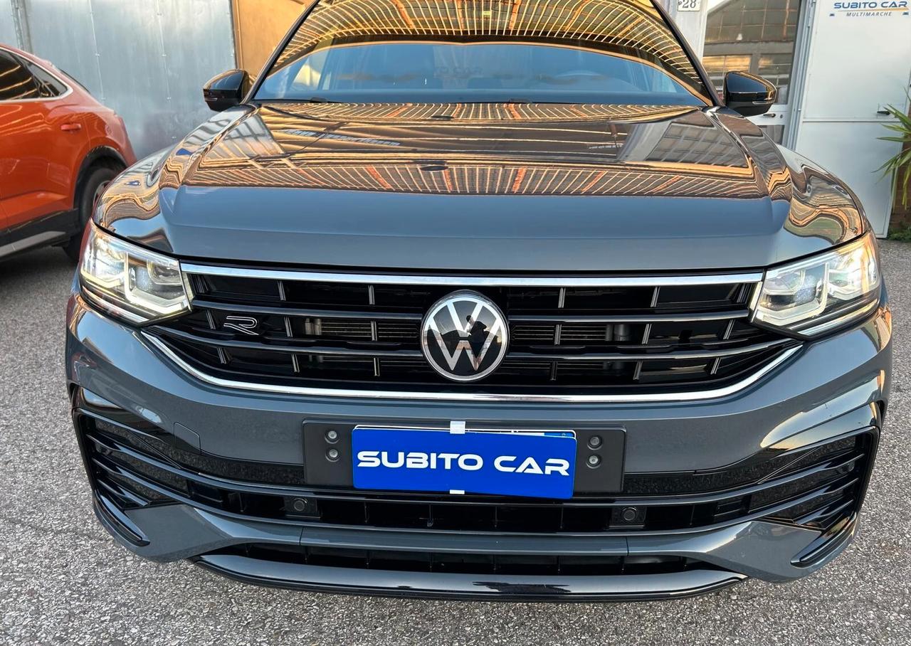 Volkswagen Tiguan 2.0 TDI 150 CV SCR DSG 4MOTION R-Line BLACK PACK