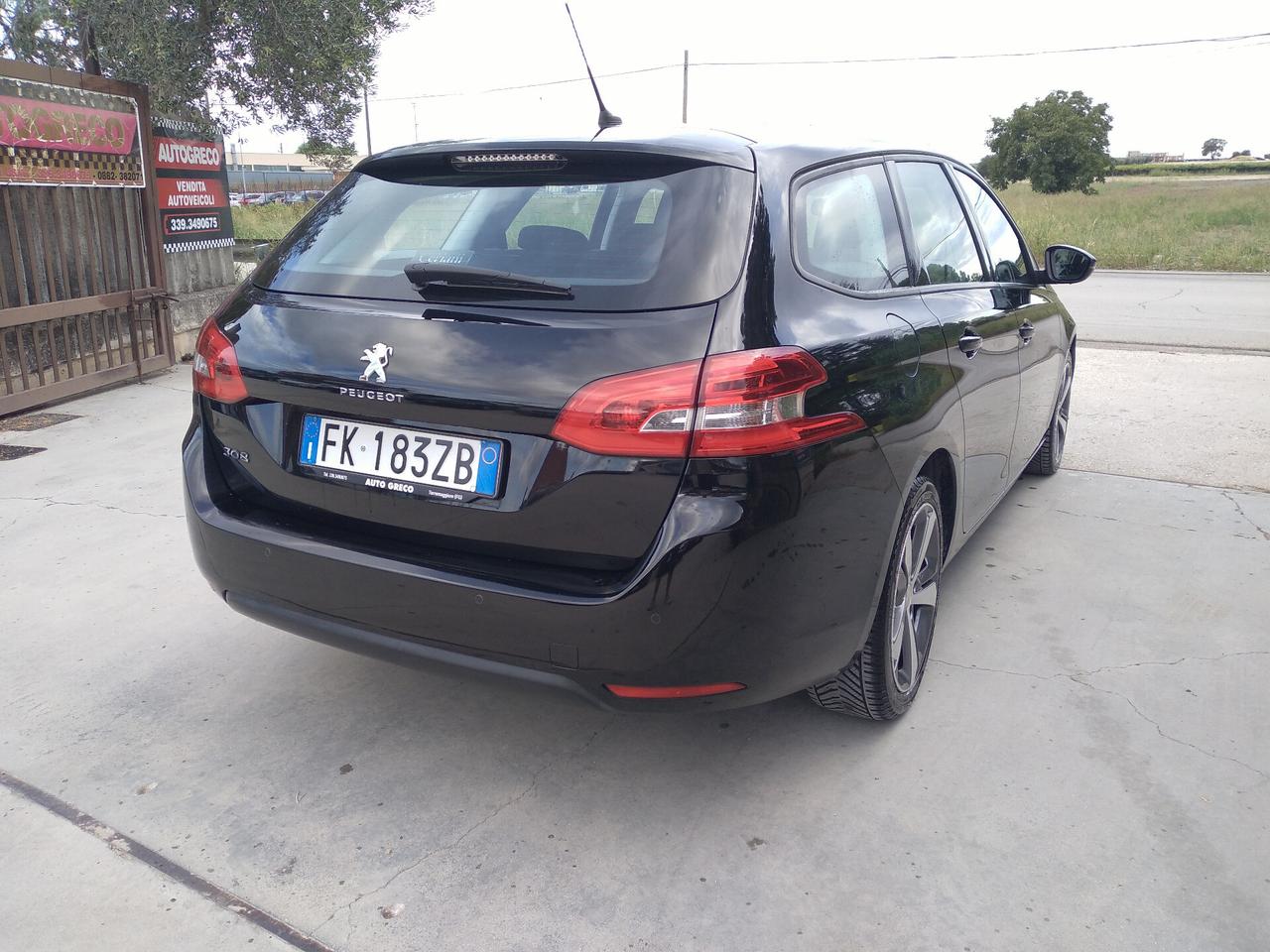 Peugeot 308 BlueHDi 100 S&S SW Business