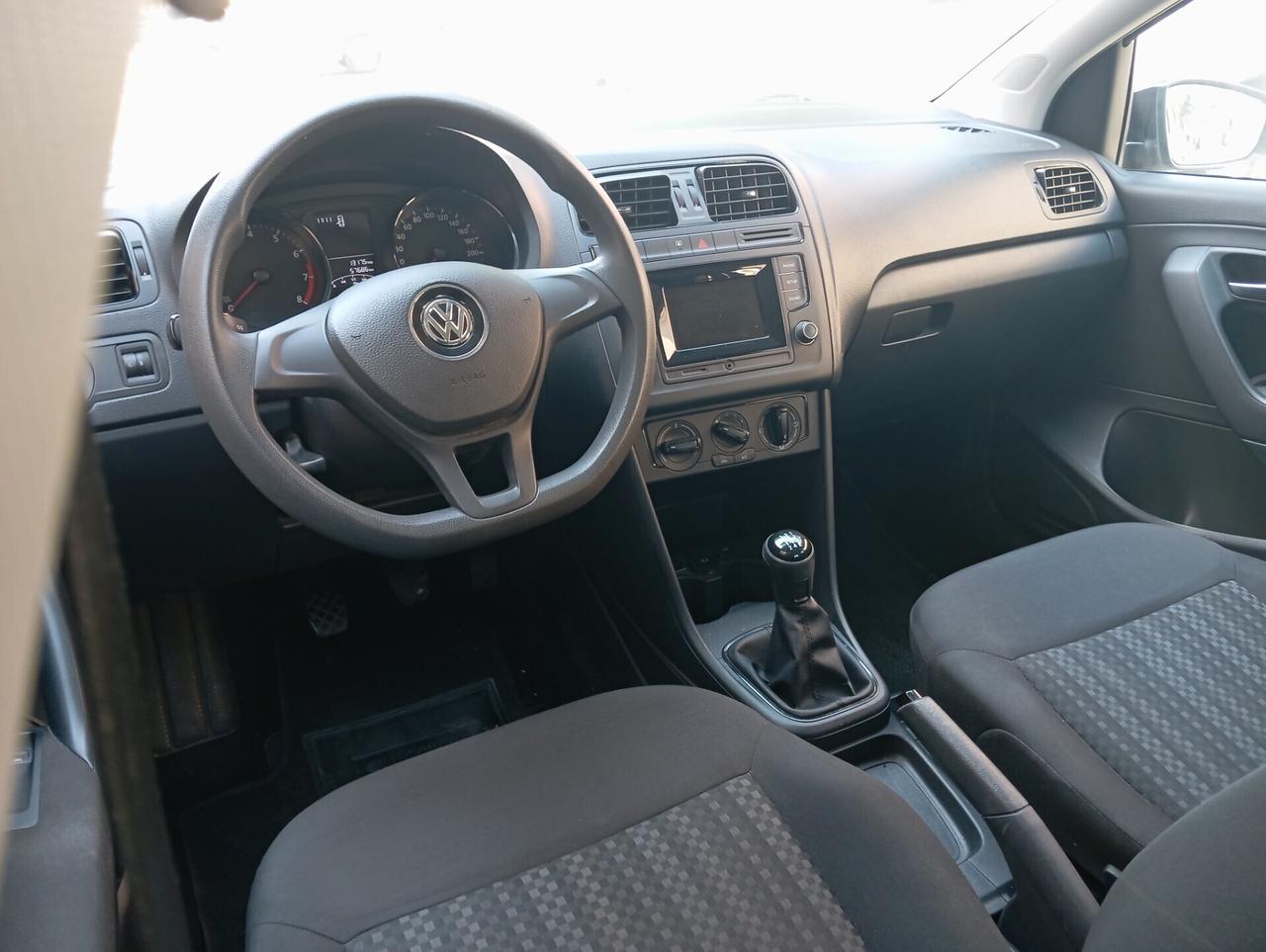 Volkswagen Polo 1.0 Comfortline E6 offerta del mese