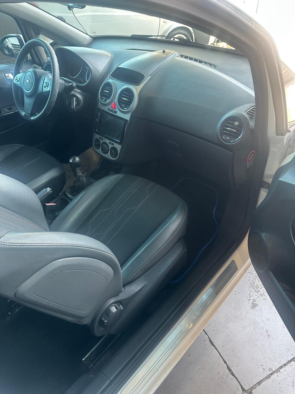 Opel Corsa 1.2 3 porte Edition
