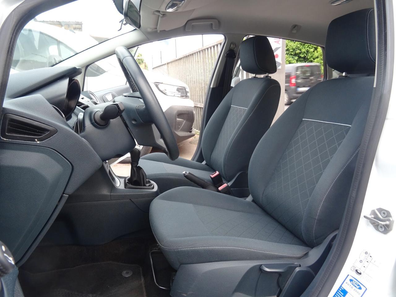 Ford Fiesta 1.2 82 CV 5pTitanium ((KM 21830))