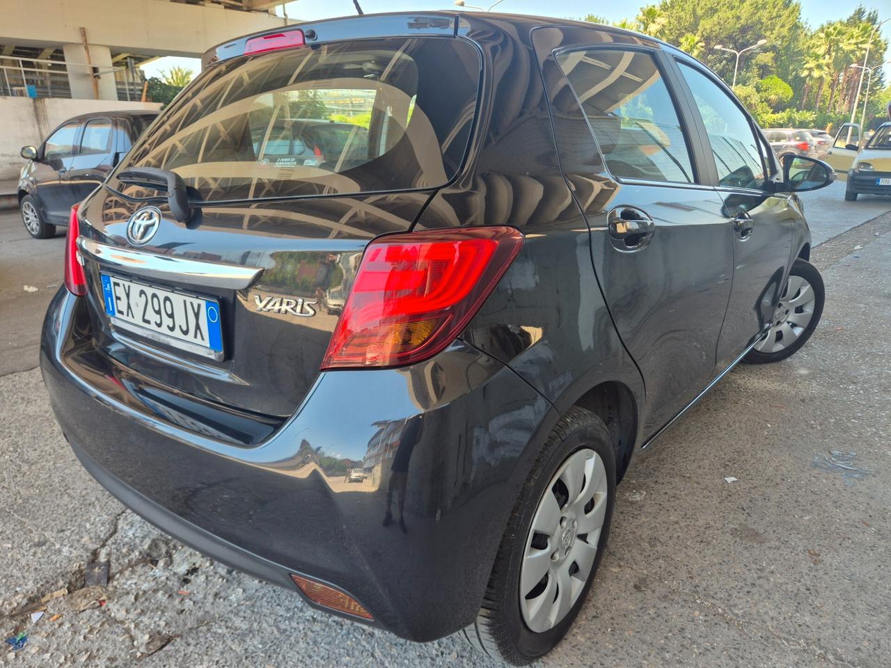 TOYOTA YARIS RESTAILING 1.4 DIESEL NUOVISSIMA 2015