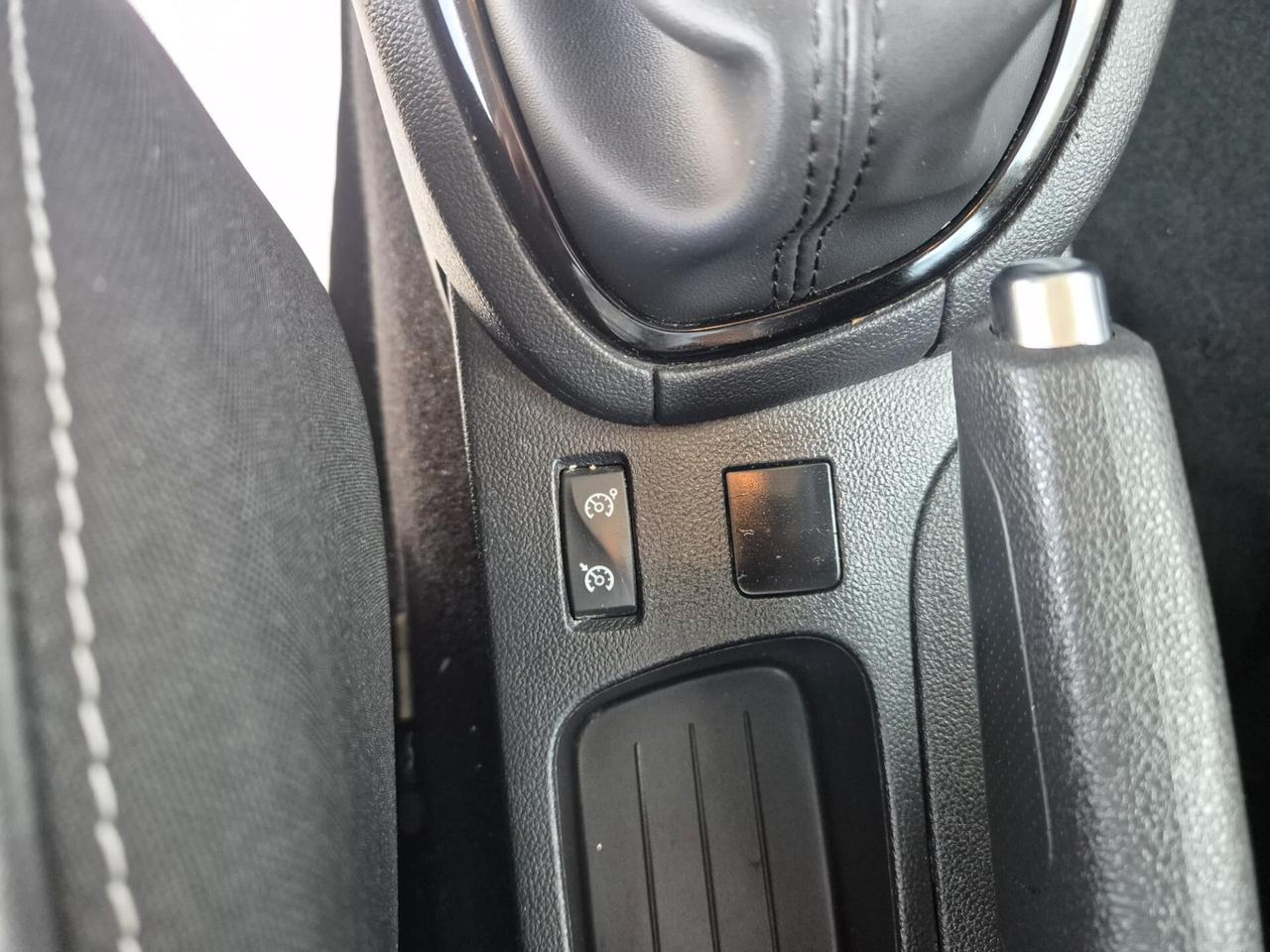 Renault Clio dCi 8V 90 CV Start&Stop 5 porte Energy Duel