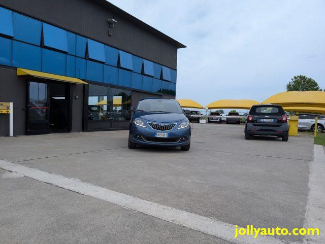 LANCIA Ypsilon 1.0 FireFly 5P S&S Hybrid Gold 5 posti - Ruotino