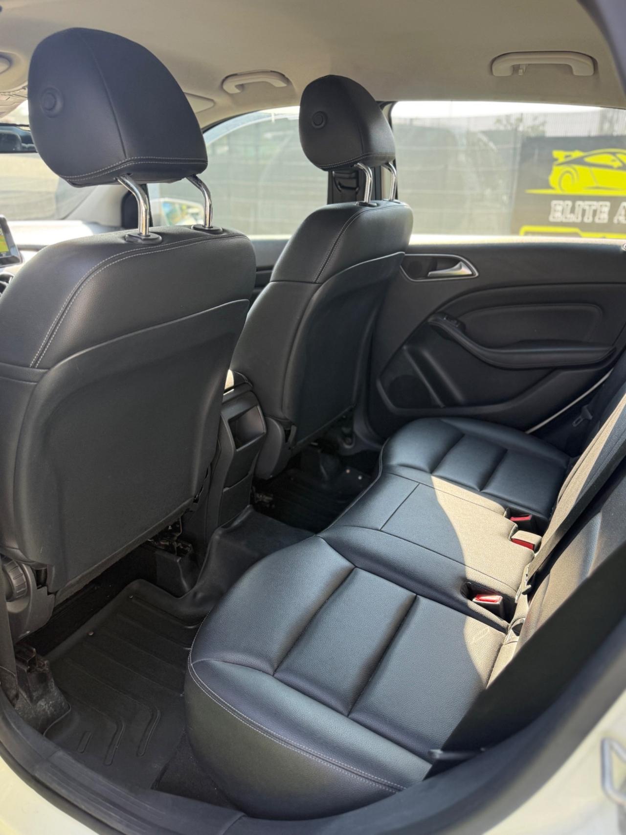 Mercedes B 180 DIESEL EURO 6 AUTOMATIC PREMIUM