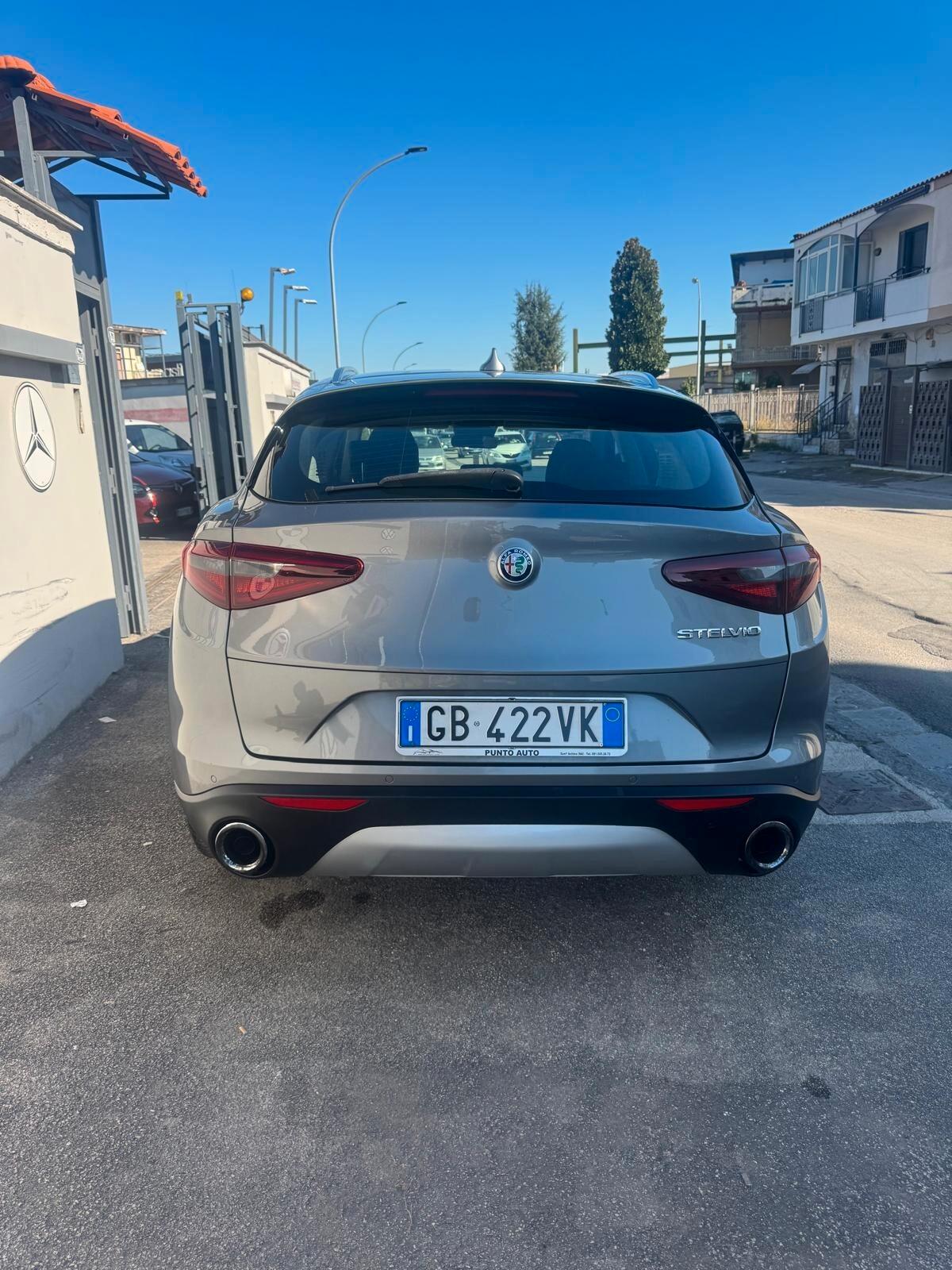 Alfa Romeo Stelvio 2020 2.2 t Super rwd 160cv auto