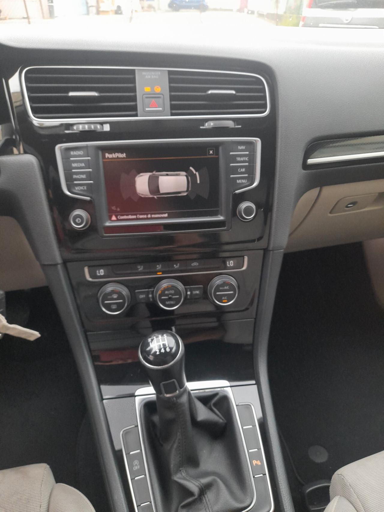 Volkswagen Golf 2.0 TDI 5p. Highline BlueMotion Technology