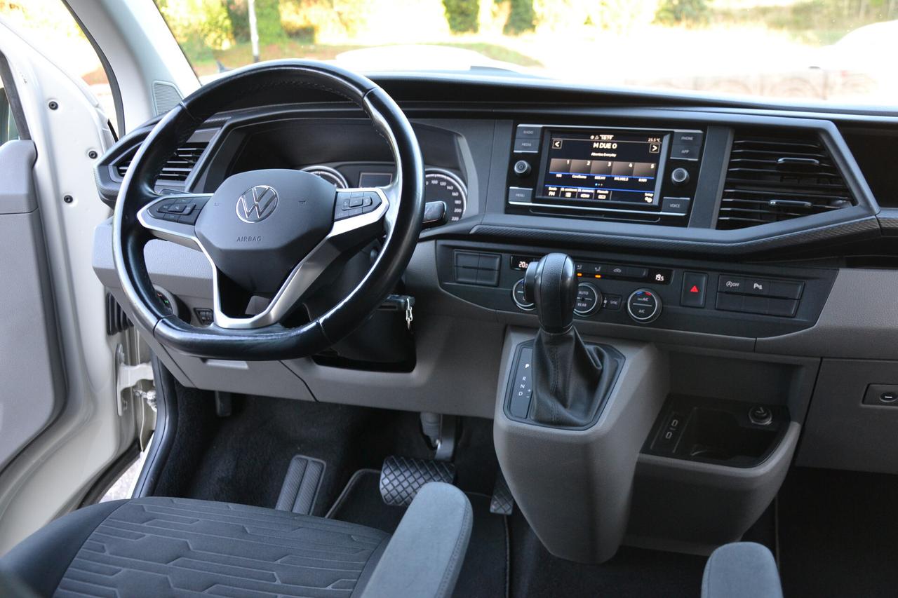Volkswagen Caravelle 2.0 TDI 150CV DSG CONFORTLINE 8 POSTI *PREZZO VERO