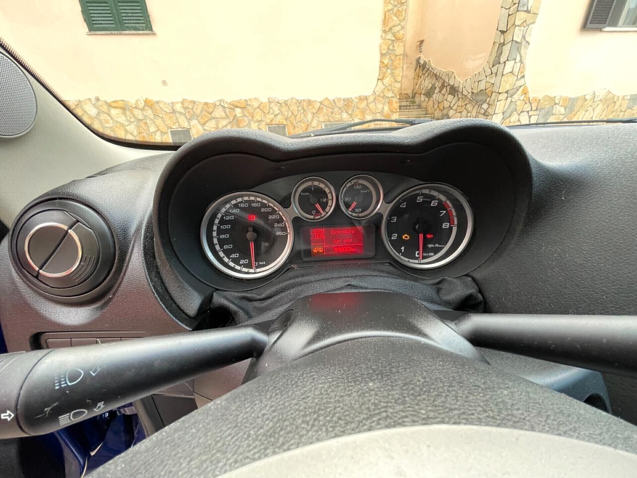 Alfa Romeo MiTo 1.4 78 CV Distinctive Sport Pack