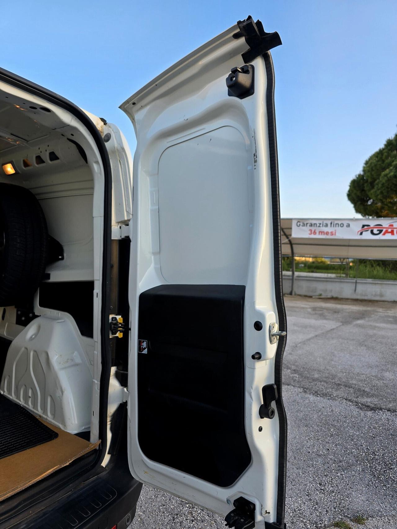 Fiat Doblò Maxi 1.4 Tjet Natural power