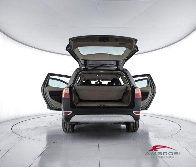 VOLVO XC70 2.4 D5 20V (185CV) cat AWD Momentum - PER OPERATOR