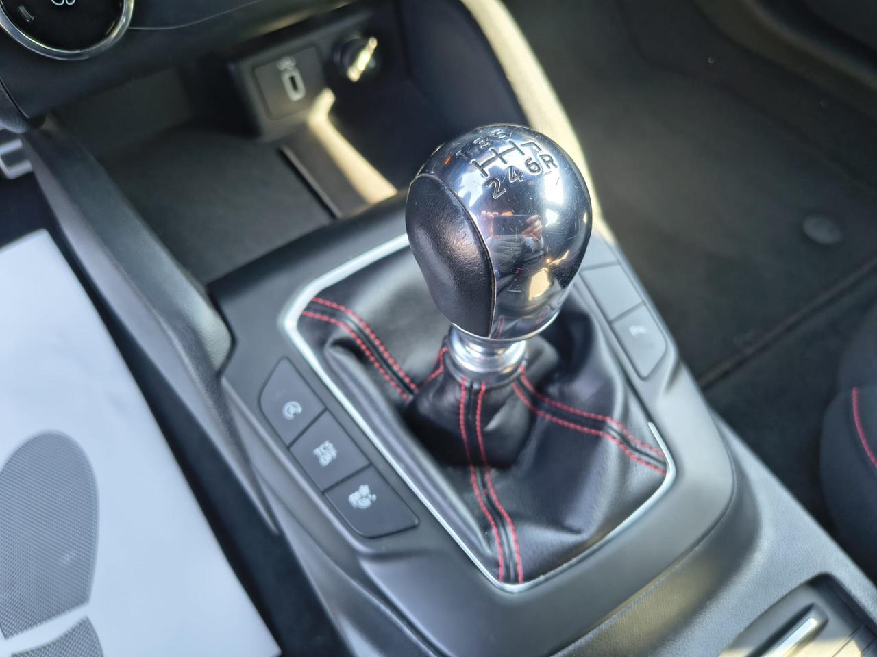 Ford Focus 1.0 benzina/EcoBoost 125 CV ST-Line*PREZZO REALE*