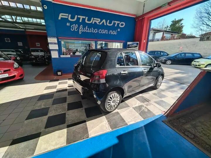 Toyota Yaris 1.3 5 porte M-MT Sol