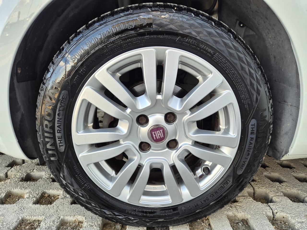 Fiat Punto 1.2 8V 5 porte Lounge