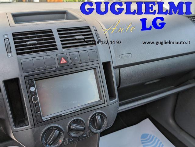 VOLKSWAGEN Polo 1.2/64CV 12V 5p United