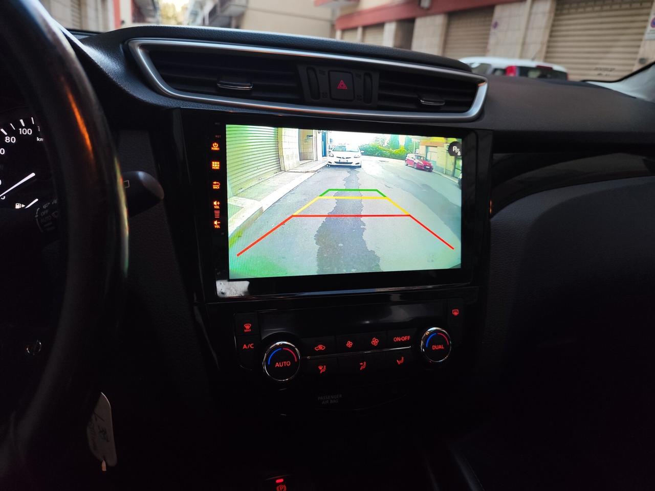 Nissan Qashqai 1.5 dCi Tekna Navi Retroc Carplay Sensori