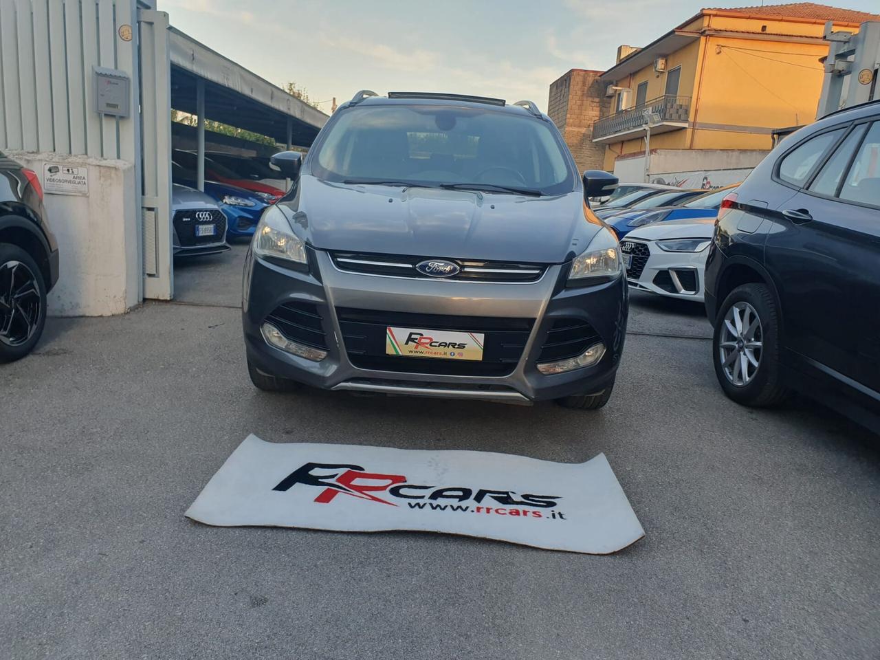 Ford Kuga 2.0 TDCI 140 CV 2WD Titanium