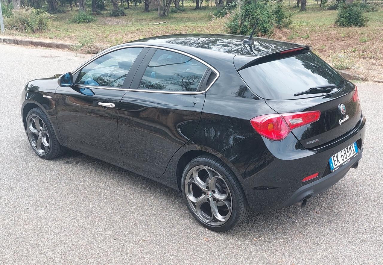 Alfa Romeo Giulietta 2.0 JTDm-2 170 CV Distinctive
