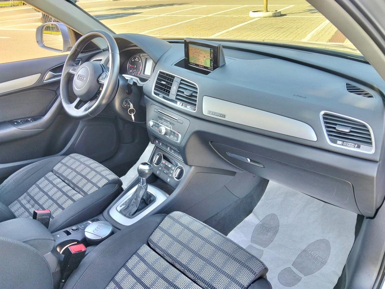 Audi Q3 2.0 TDI 150 CV quattro S Line Automatic*Panorama