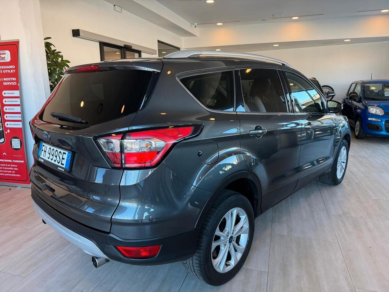 Ford Kuga 1.5 TDCI 120 CV S&S 2WD Titanium