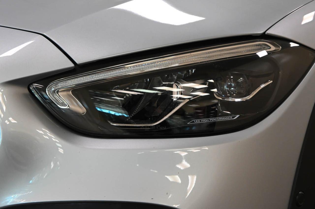 MERCEDES Classe C (W/S206) C 220 d Mild hybri...