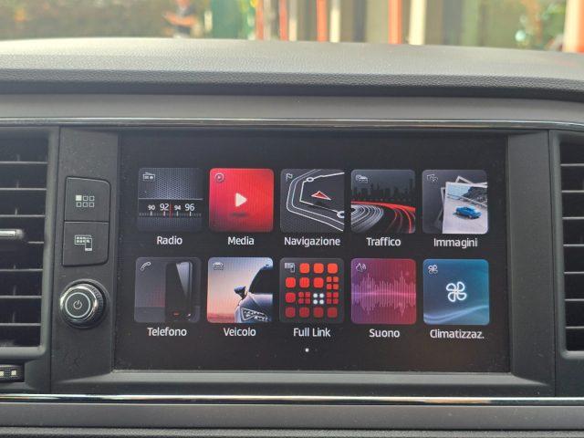 SEAT Leon 1.6 TDI 115 CV ST Style LED Navi ACC Radar SensPAR