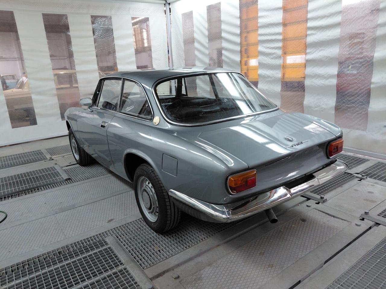 Alfa Romeo GT Veloce 1750 Quadrifoglio Oro 1° Serie del 1968
