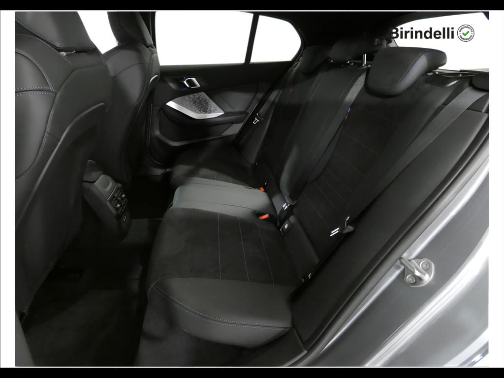 BMW Serie 1 (F70) - 118d MSport