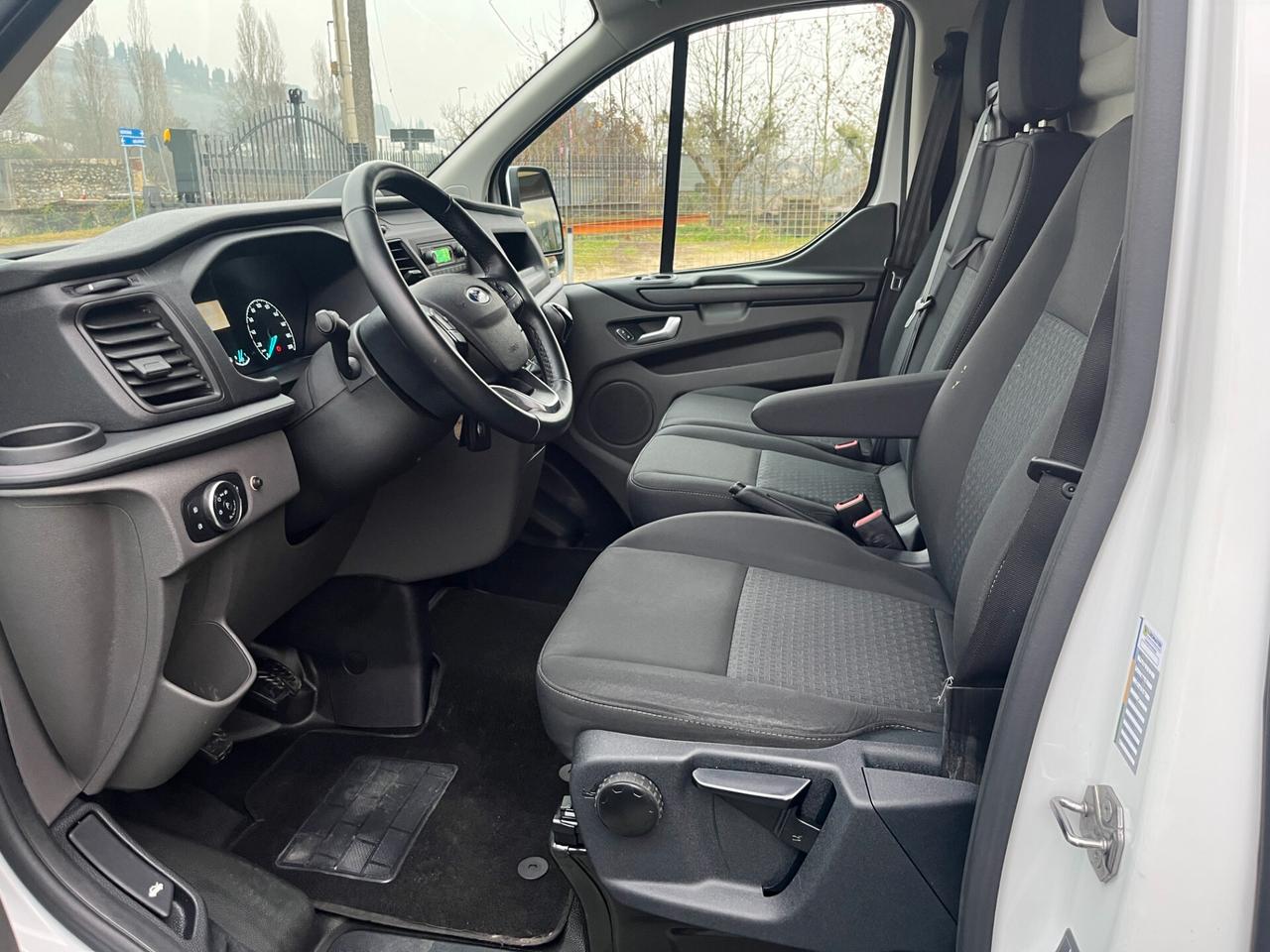 Ford TANSIT CUSTOM 2.0 TDCI **08/2021**KM 135428**