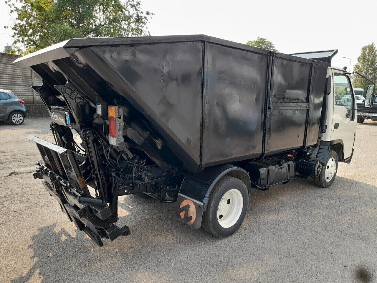 Isuzu NPR/NKR NKR 85 3.0 TD cat PM-RG Cabinato