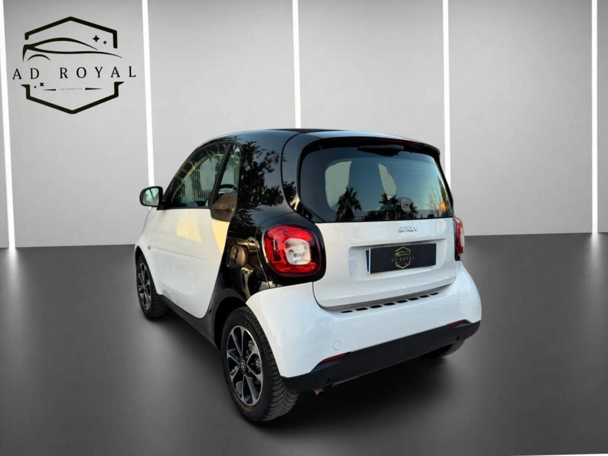 Smart ForTwo 70 1.0 Youngster 10/2017