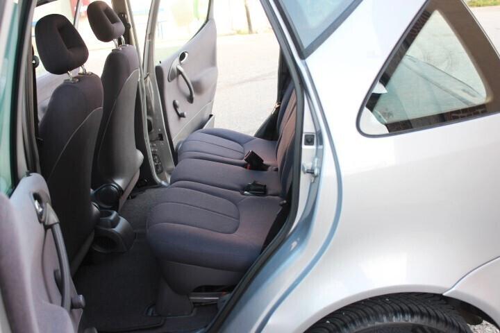Mercedes-benz A 160 CDI ESTETICA E INTERNO DA VETRINA SOLO 132.000KM ORIGINALI APPARTENUTA PENSIONATA