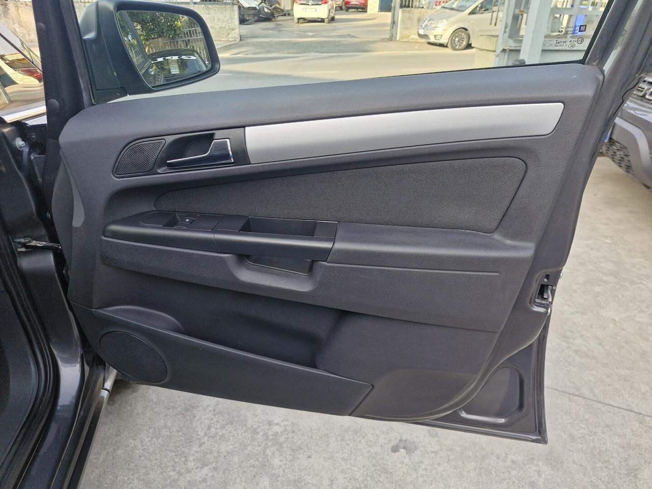 OPEL ZAFIRA 1.6 150CV BZ/METANO 7 POSTI 138000KM