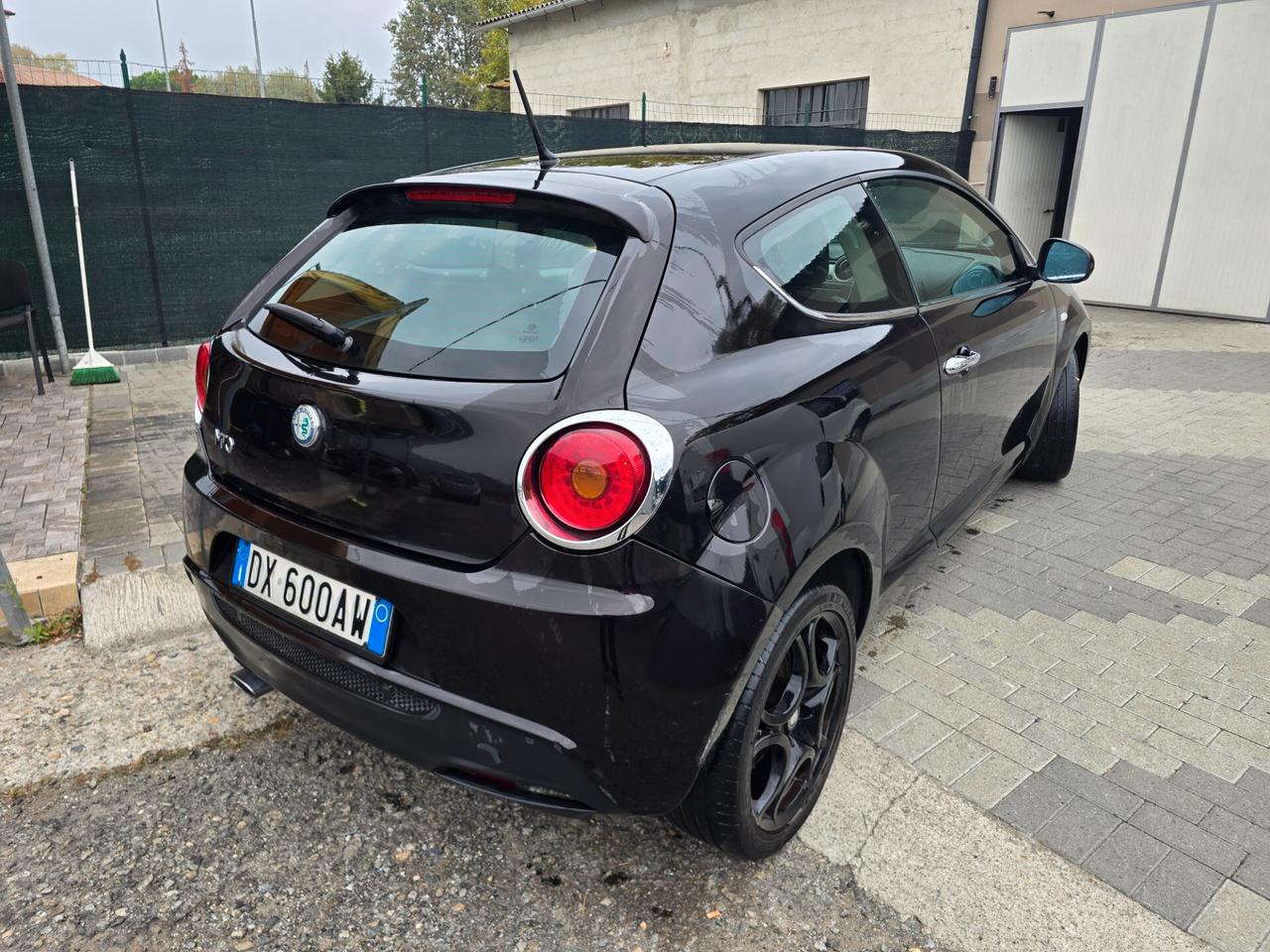 Alfa Romeo MiTo 1.4 T 120 CV GPL Distinctive Sport Pack