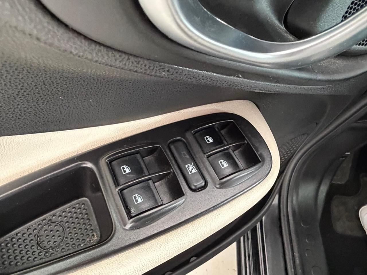 FIAT 500L 1.6 MJT 120 CV Trekking