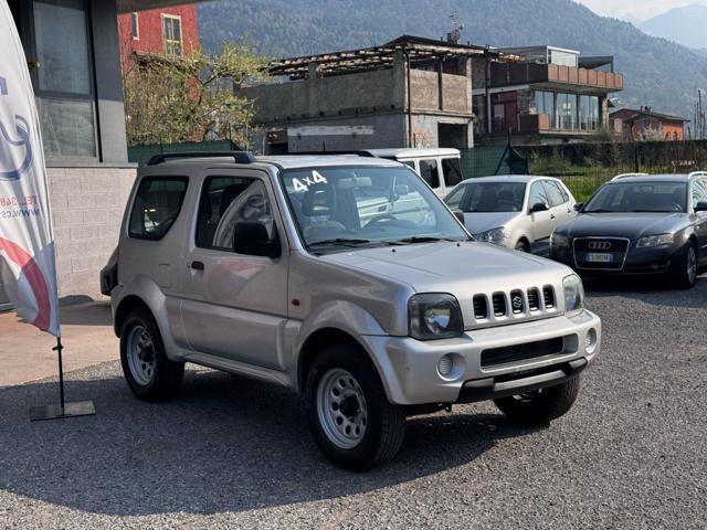 SUZUKI Jimny 1.3i 16V cat 4WD JLX