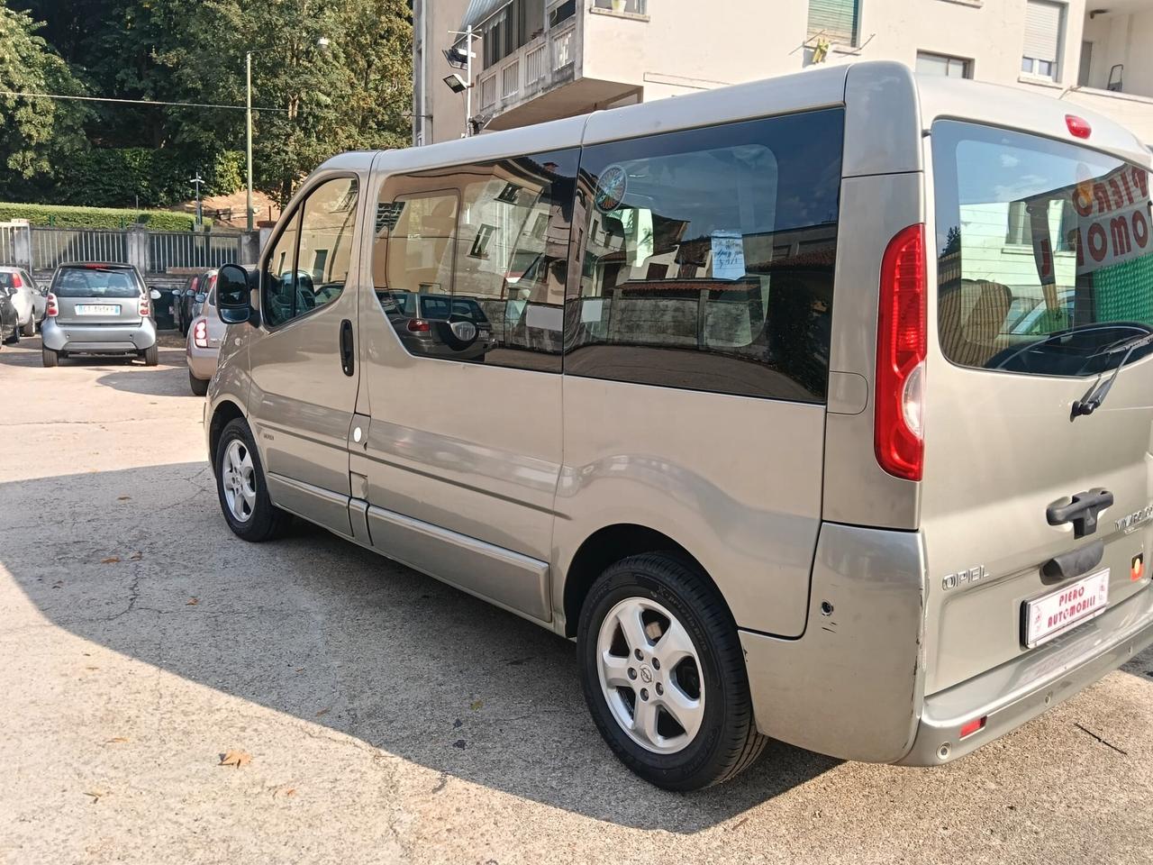 Opel Vivaro 27 2.0 CDTI 120CV PC-TN Combi 9 posti