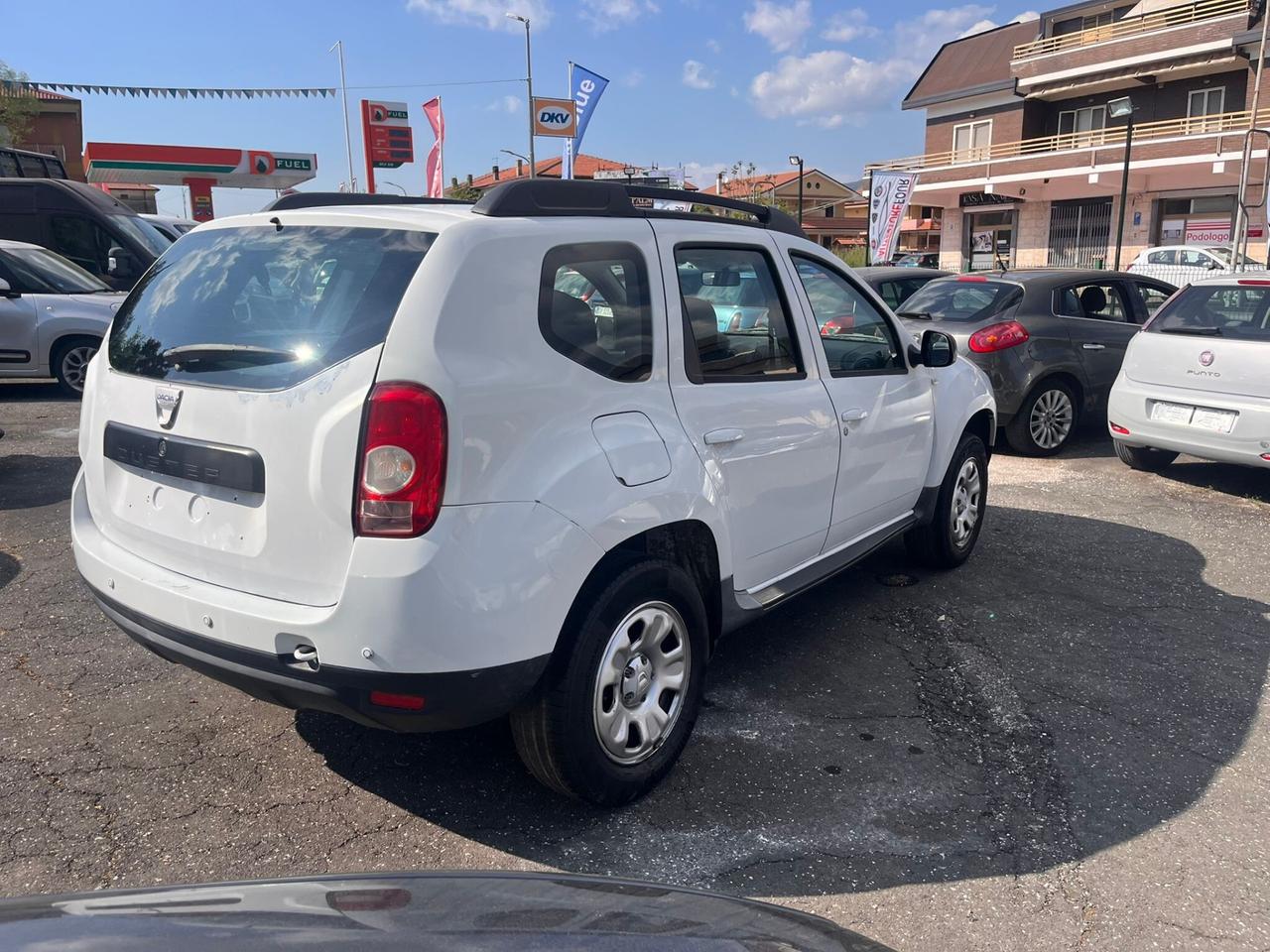 DACIA DUSTER 1.6 4X4 LAUREATE