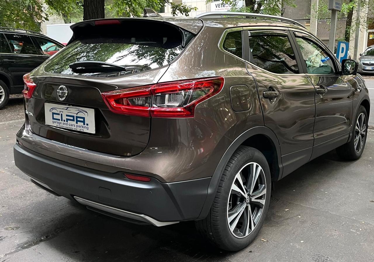 Nissan Qashqai 1.2 DIG-T N-Connecta