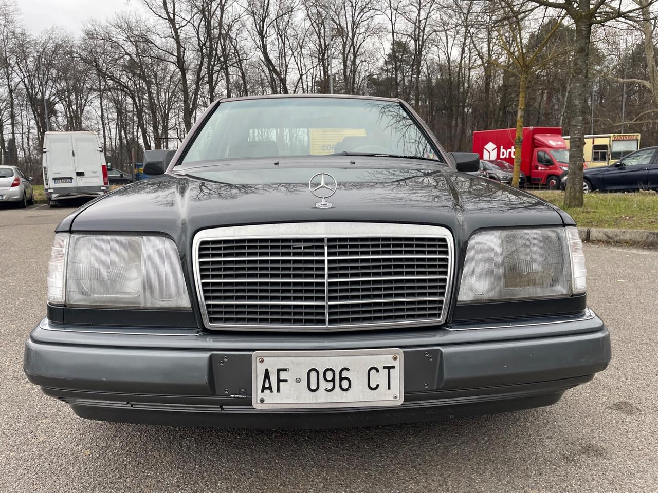 Mercedes-benz E 200 E 200 cat Elegance automatik*solo 50000km*