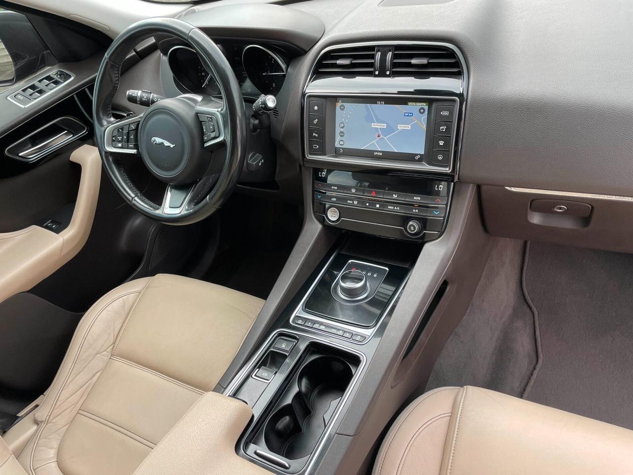 Jaguar F-Pace 2.0 D 180 CV AWD Prestige