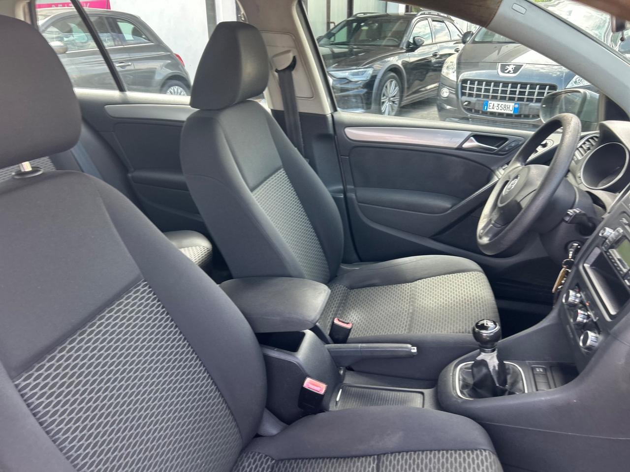 Volkswagen Golf 1.6 TDI DPF 5p. Highline